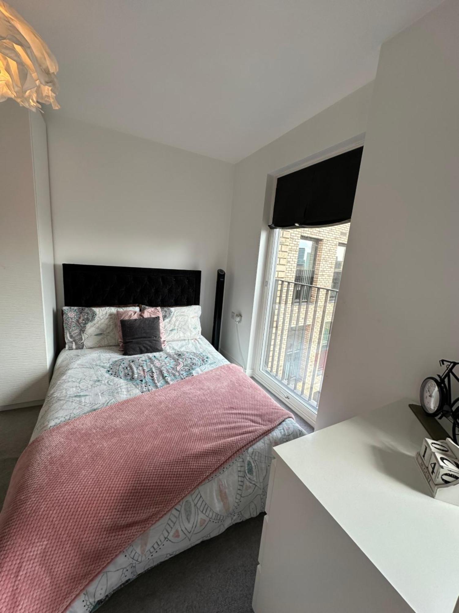 Luxury 3 Bedroom Flat In Stratford, London Exterior photo